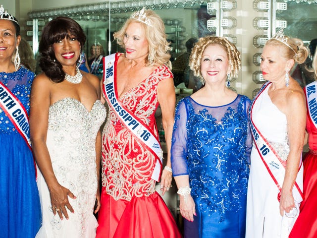 The Fabulous Little World Of The 2016 National Ms Senior America