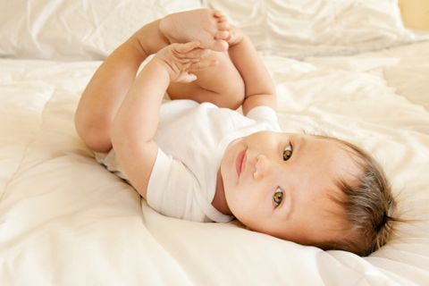 Human, Comfort, Skin, Child, Linens, Bed, Bedding, Toe, Toddler, Bed sheet, 