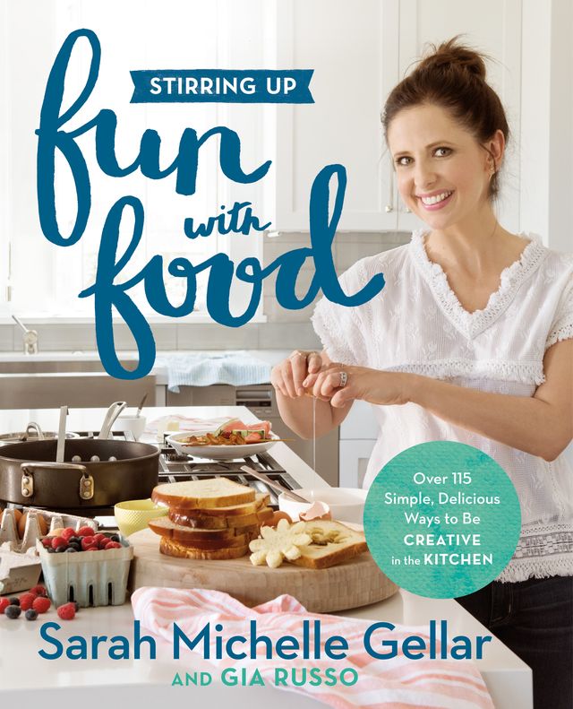 Sarah Michelle Gellar's New Cookbook Makes It Easier to Cook With Your ...