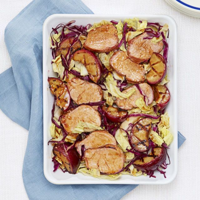 low calorie meals grilled plum and pork salad