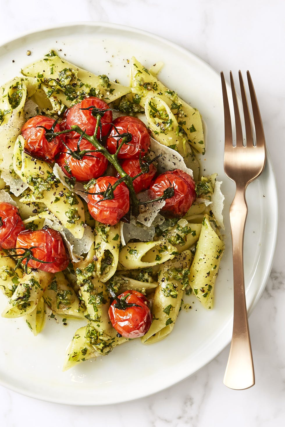 penne pasta with roasted tomatoes