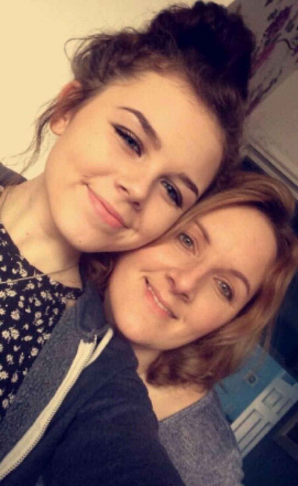 Toxic Shock Syndrome Nearly Kills Teen - Molly Pawlett Hospitalized for TSS