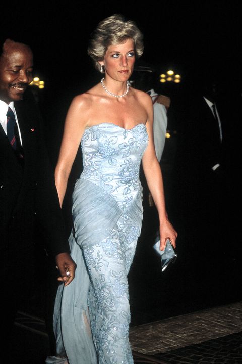 Princess Diana's 40 Best Dresses - Royal Family Fashion