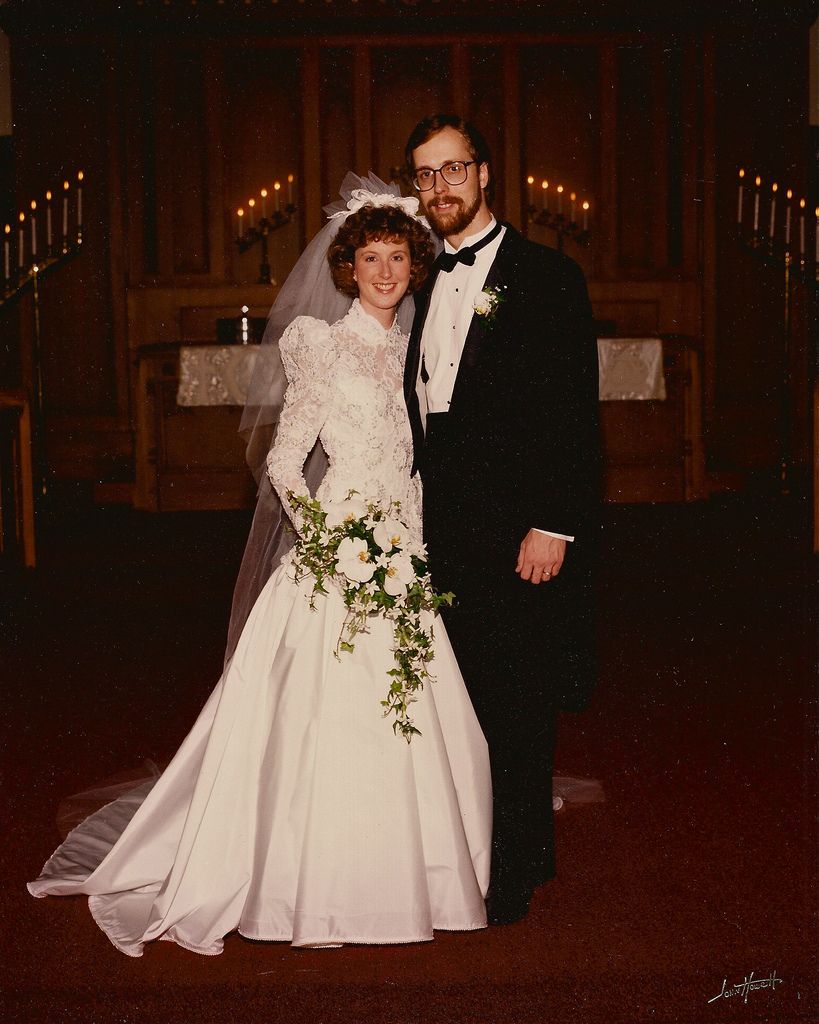 vintage 80s wedding dress