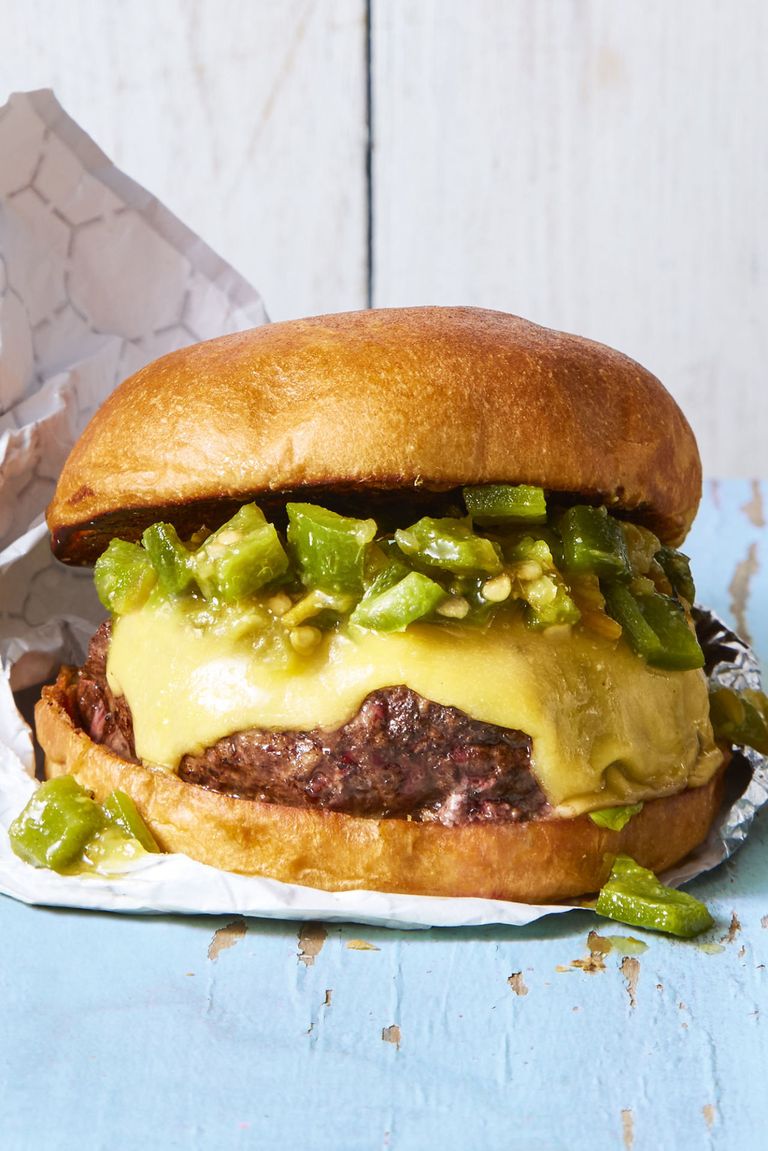 Best Green Chile Cheeseburger Recipe - How to Make Green Chile Cheeseburger