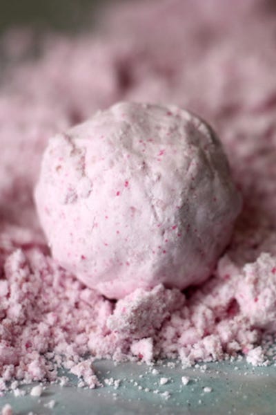 Summer Activities for Kids - Moon Sand