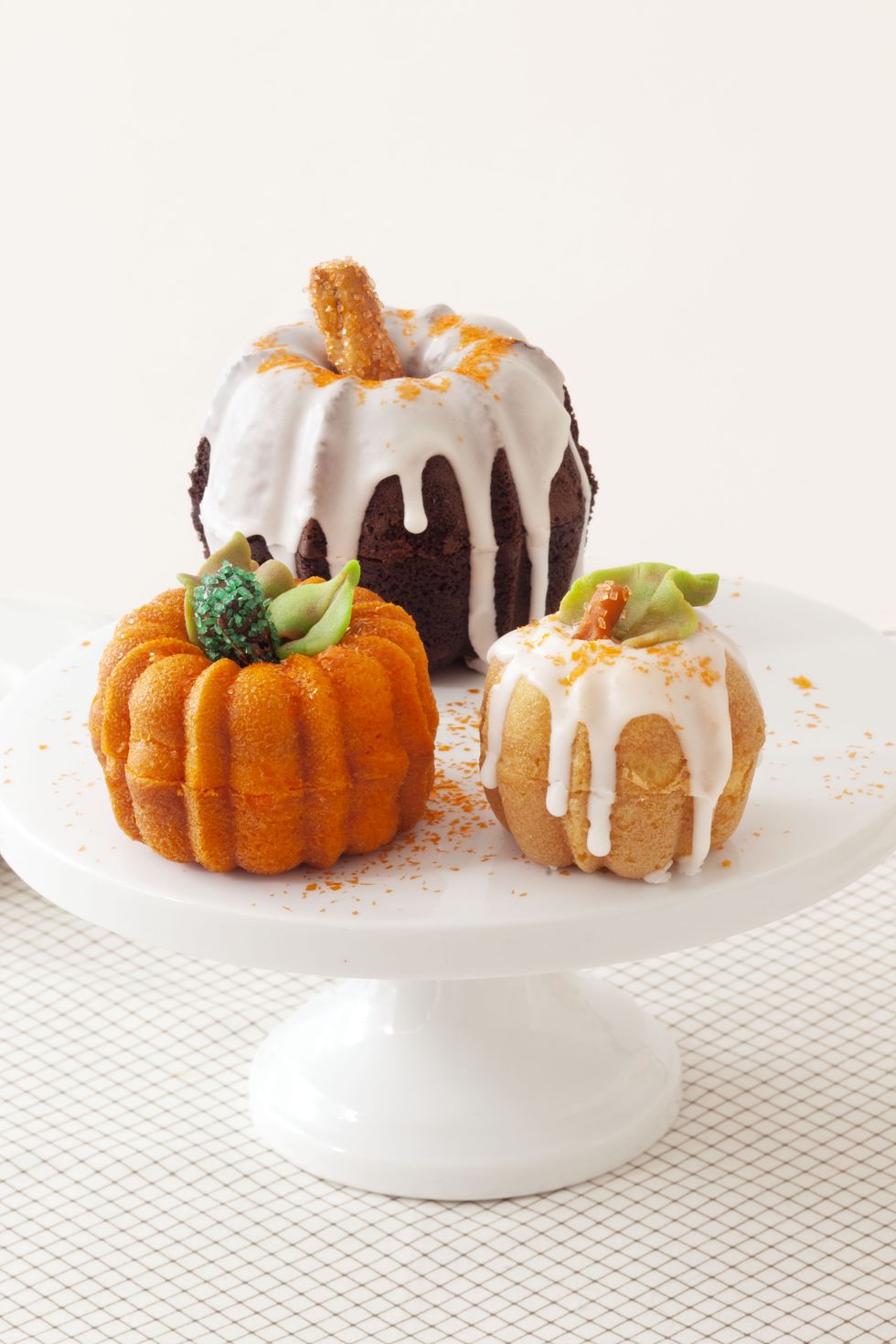 Pumpkin Mini Cakes - Style Sweet