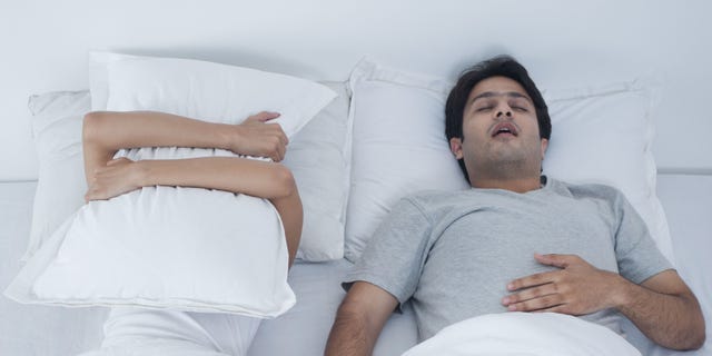 How To Stop Snoring Naturally 5 Easy Ways To Reduce Snoring