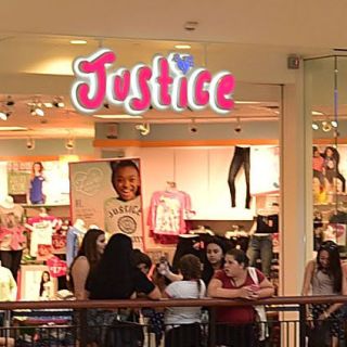 Justice store in mall