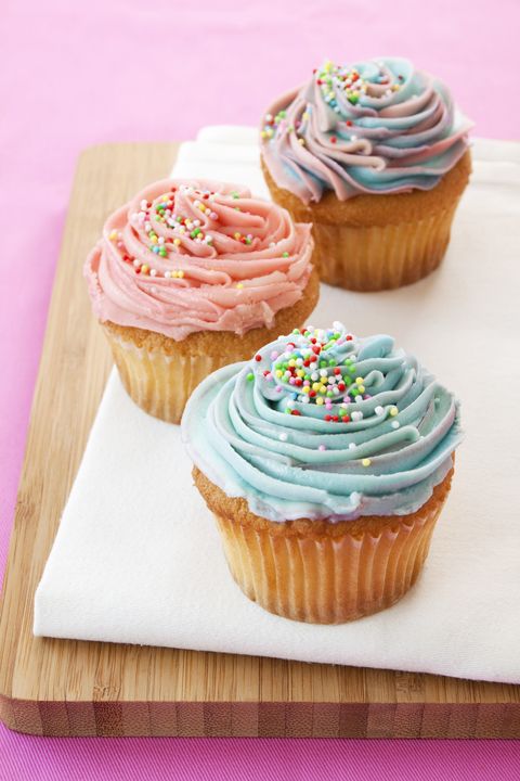 cupcakes with icing