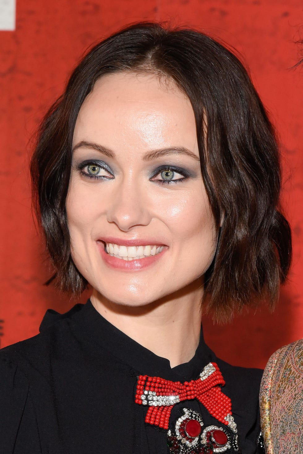 Hair, Face, Hairstyle, Eyebrow, Chin, Lip, Forehead, Smile, Brown hair, Black hair, 