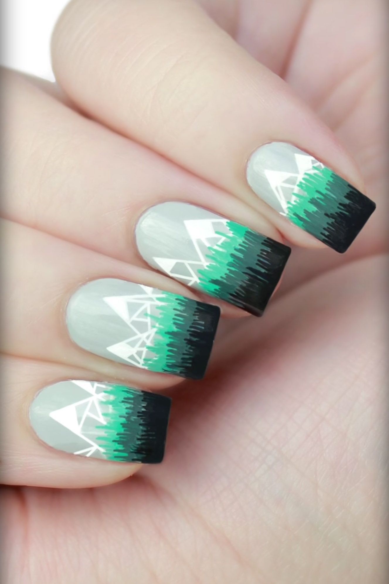 Green Nail Polish Designs 