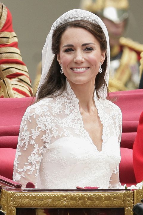 10 Things You Didn T Know About Kate Middleton S Wedding Dress Sarah Burton Designs The Royal Gown