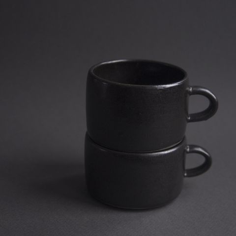Mug, Cup, Cup, Black, Coffee cup, Drinkware, Tableware, Serveware, Teacup, Still life photography, 