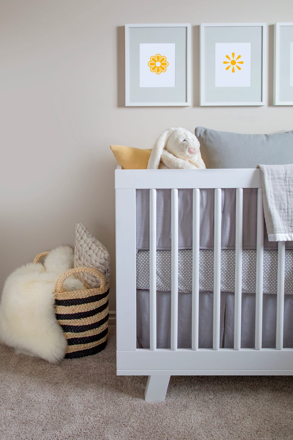 baby crib