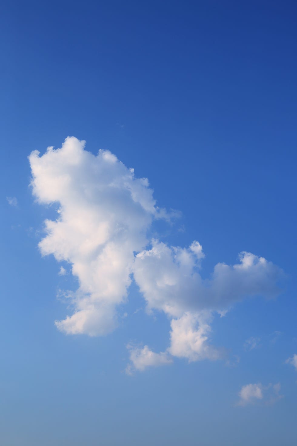 blue sky with cloud