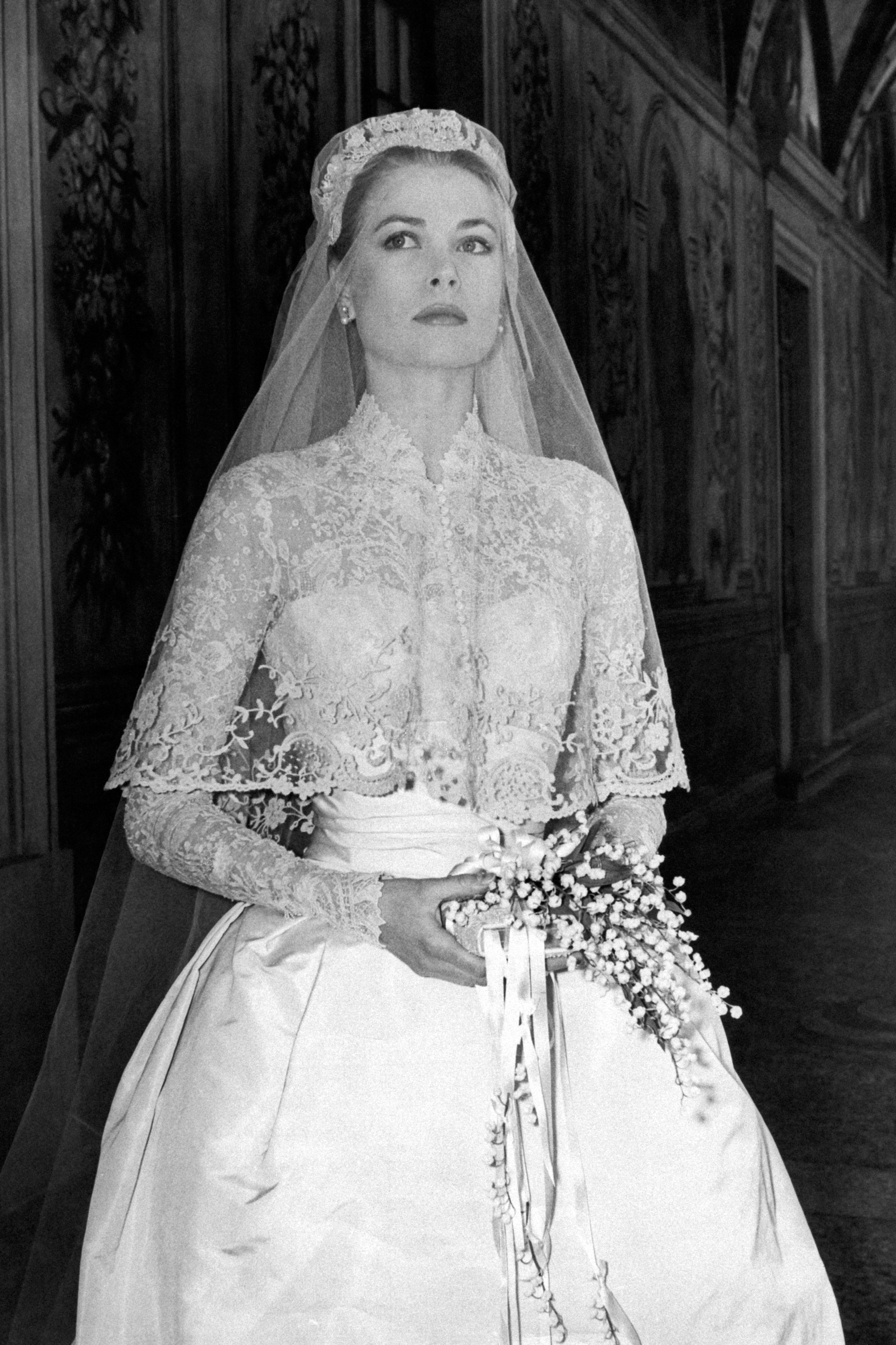 grace kelly princess of monaco wedding dress