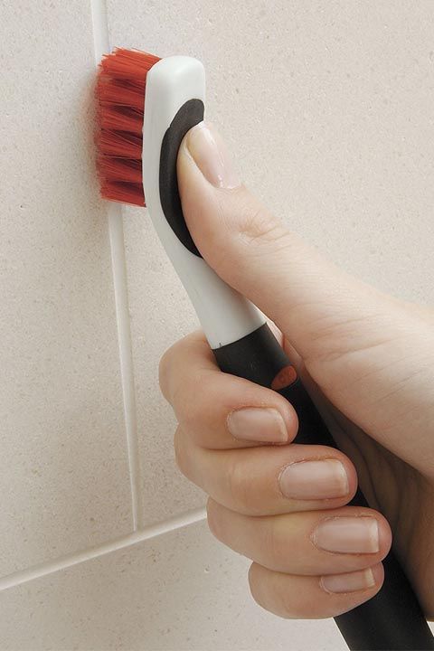 Finger, Hand, Thumb, Gesture, Household supply, Bathroom accessory, 