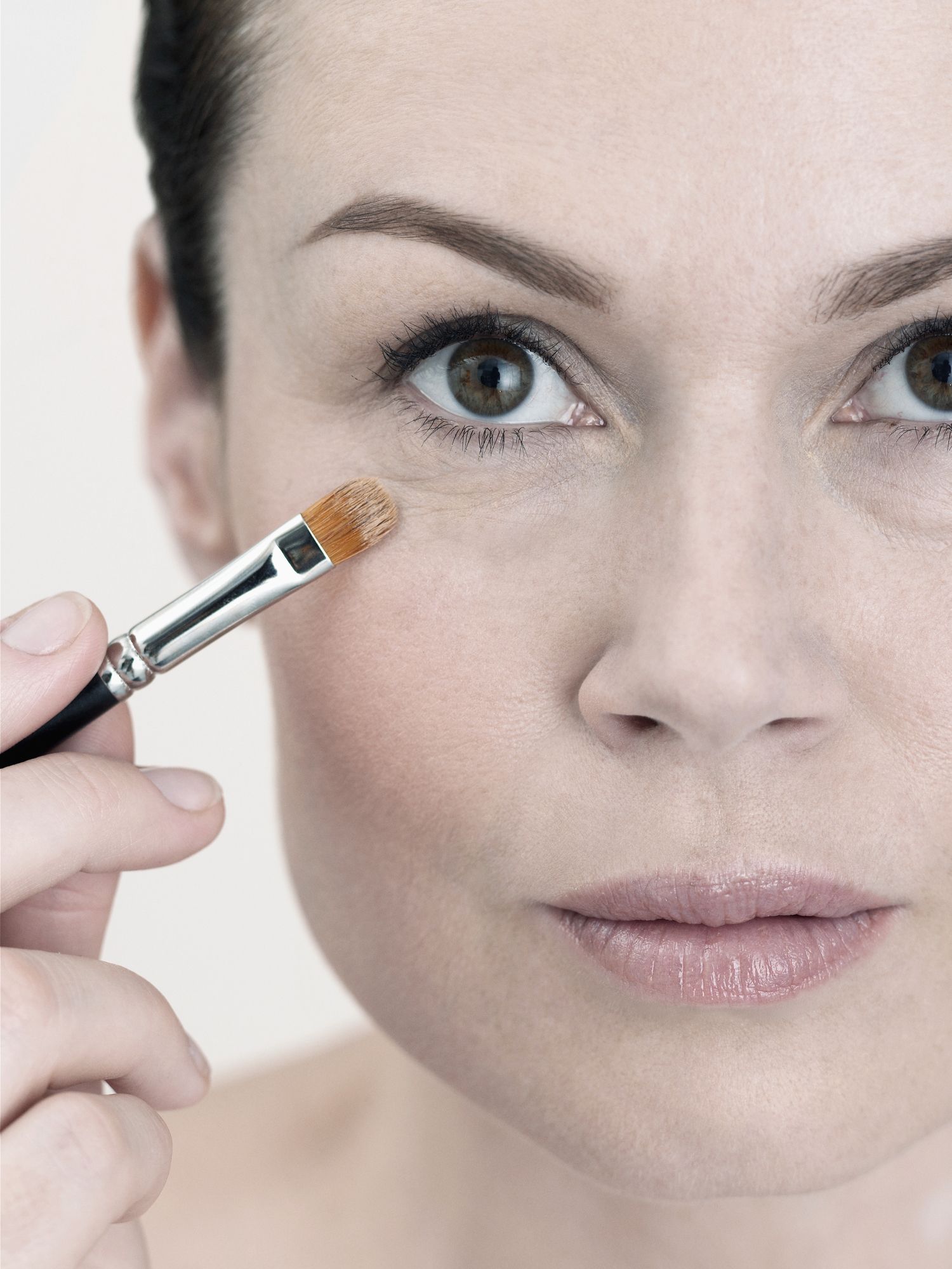 best eyeshadow for blue eyes women over 60