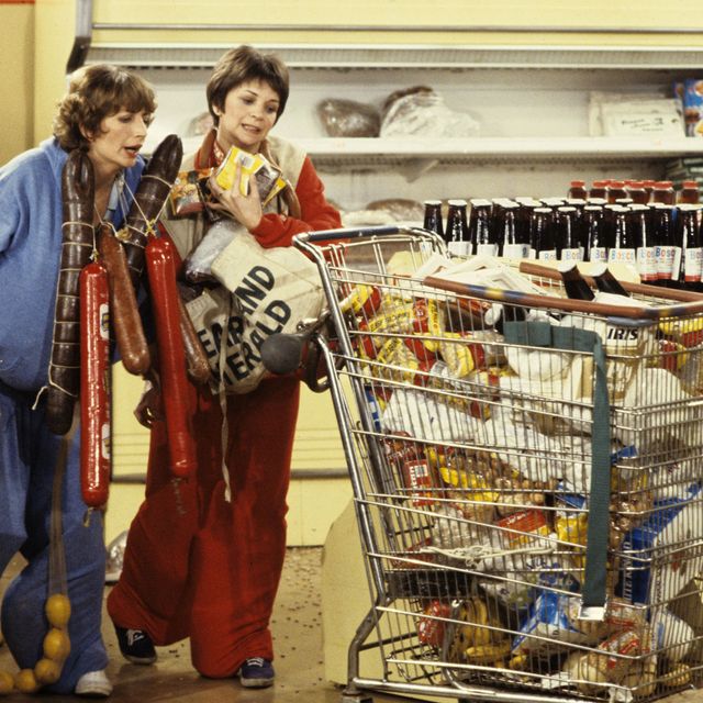 Laverne and Shirley on Supermarket Sweep