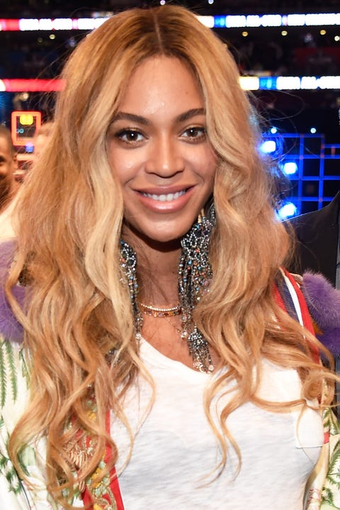 31 Celebs Who Don't Have the Hair Color You Thought They Did - Real Hair  Color of Famous Women