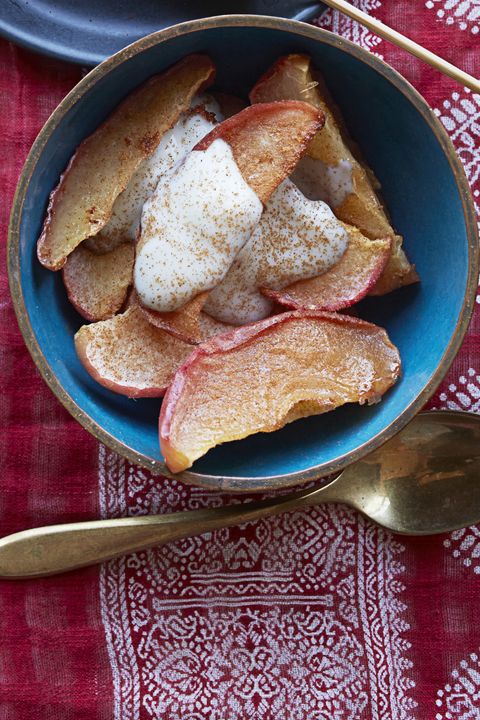 spiced apple wedges