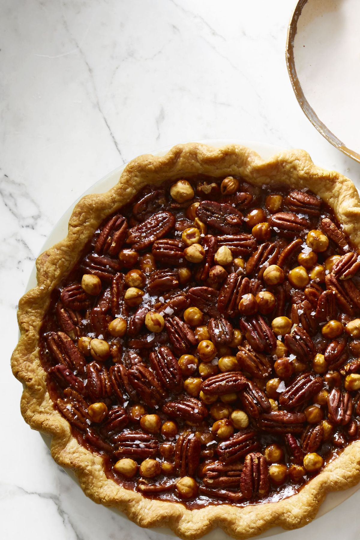 sweet and salted caramel nut pie