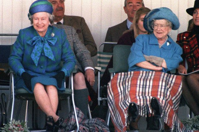 40+ Odd British Royal Family Rules - Strange Edicts The Royals Have To ...