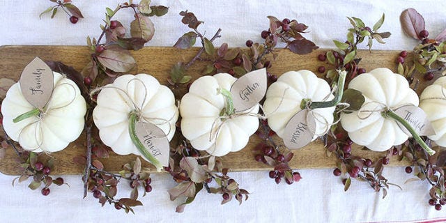 27 easy thanksgiving centerpieces for your holiday table diy thanksgiving table decoration ideas - Thanksgiving Decoration Ideas 27 easy thanksgiving centerpieces for your holiday table diy thanksgiving table decoration ideas - Thanksgiving Decoration Ideas