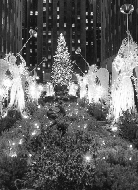 Rockefeller Center Christmas Tree Photos Through the Years - Rock Center Tree Tradition