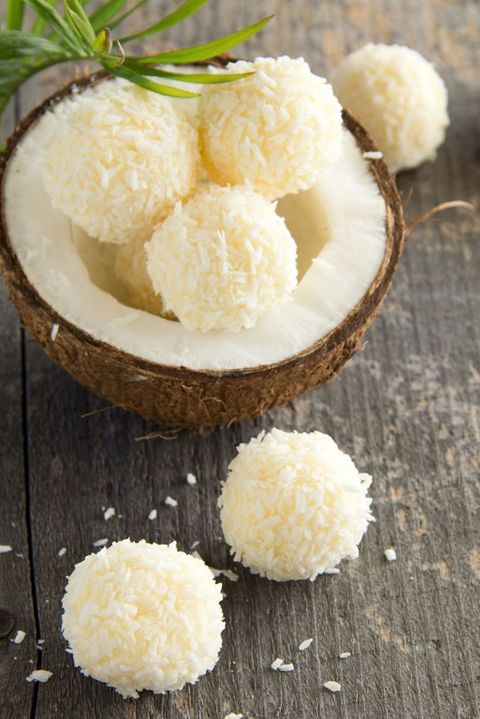 Heavenly Coconut Bliss Balls - Protein Bites