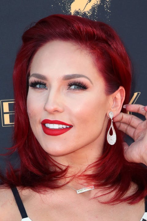 17 Burgundy Hair Color Ideas Celebrity Burgundy Hairstyles