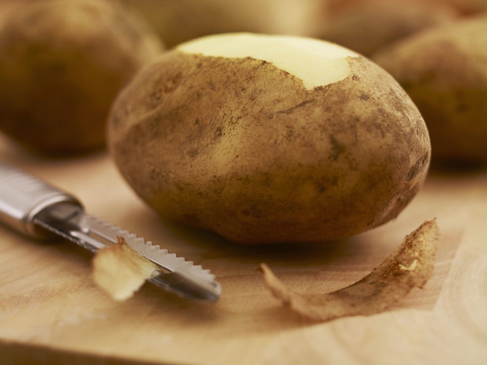 How to Peel a Potato - The Best Way to Peel Potatoes