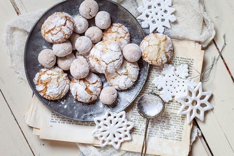 Macaroon, Food, Cuisine, Dish, Meringue, Ricciarelli, Powdered sugar, Sweetness, Dessert, Biscuit, Macaroon, Food, Cuisine, Dish, Meringue, Ricciarelli, Powdered sugar, Sweetness, Dessert, Biscuit,