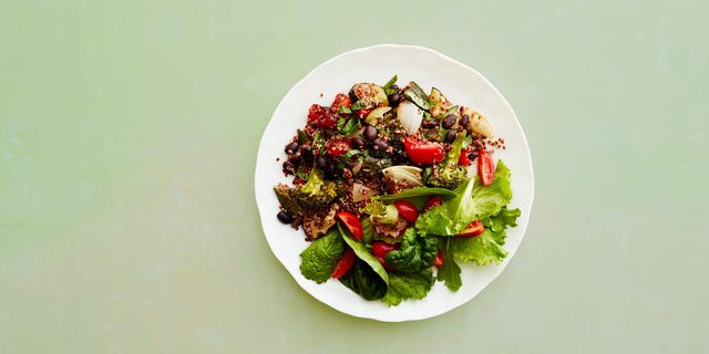 Dish, Food, Cuisine, Salad, Ingredient, Pomegranate, Superfood, Leaf vegetable, Spinach salad, Vegetable, 