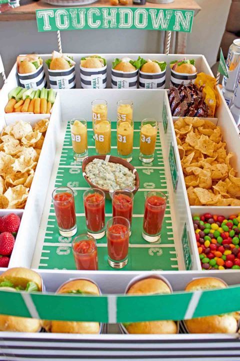 17 Fun Super Bowl Party Decorations - Best Football-Themed Decorating ...