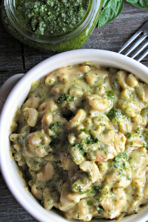 Chicken Pesto Mac and Cheese