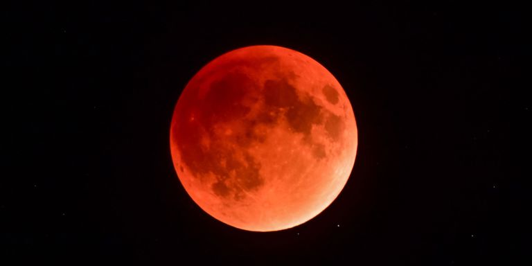 super blood moon