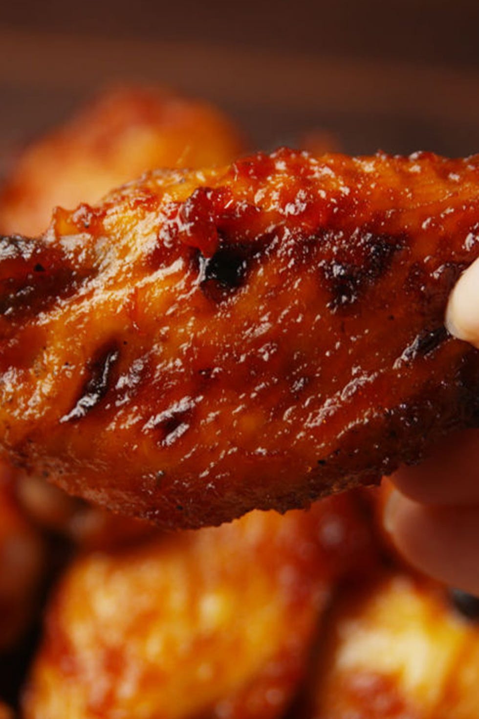 chicken wings in bloody mary sauce