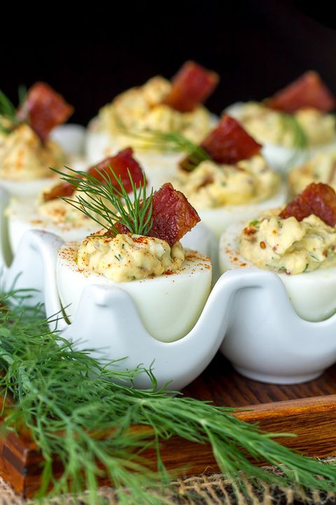 deviled eggs with candied bacon 
