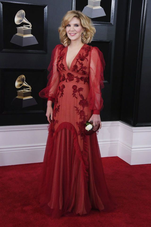 The Most Outrageous Looks From the 2018 Grammy Awards