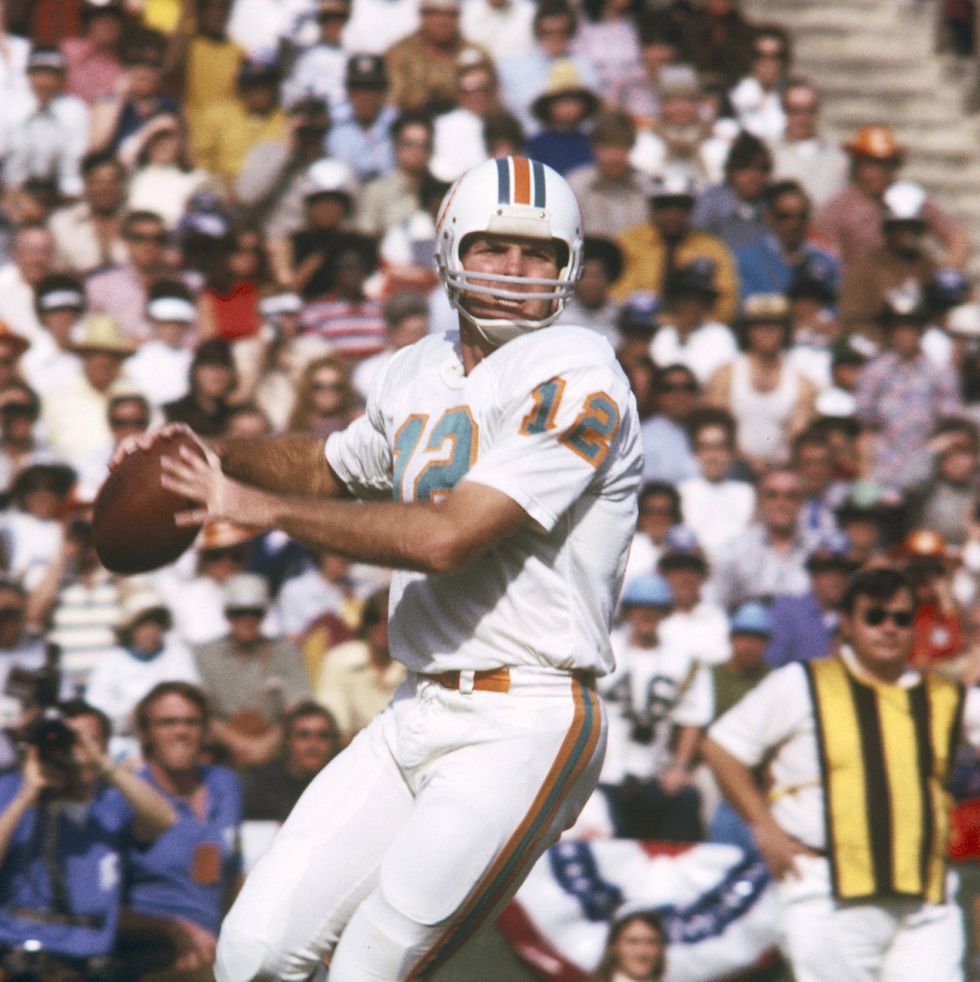 Super Bowl VII: Dolphins Complete Perfect Season