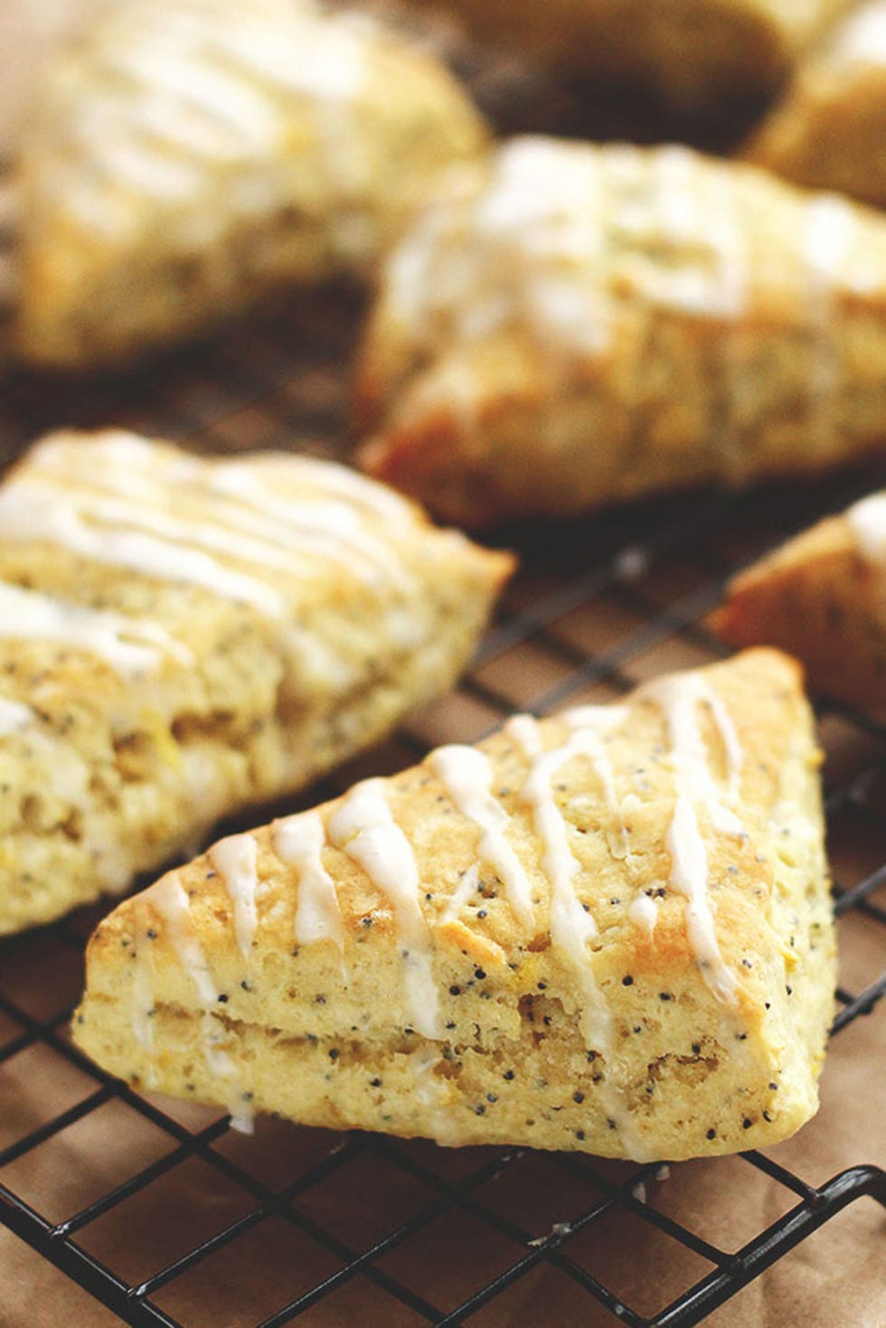 vegan lemon poppy seed scones
