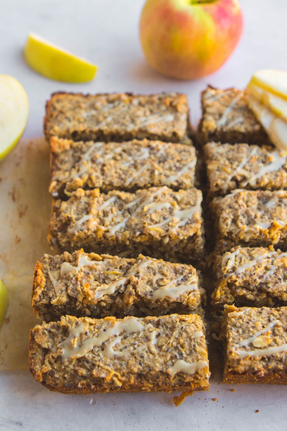 salted caramel apple breakfast bars 