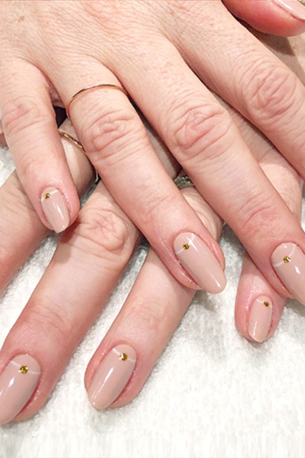 25 Elegant Bliss Captivating Wedding Nail Designs : French Tip Almond Nails