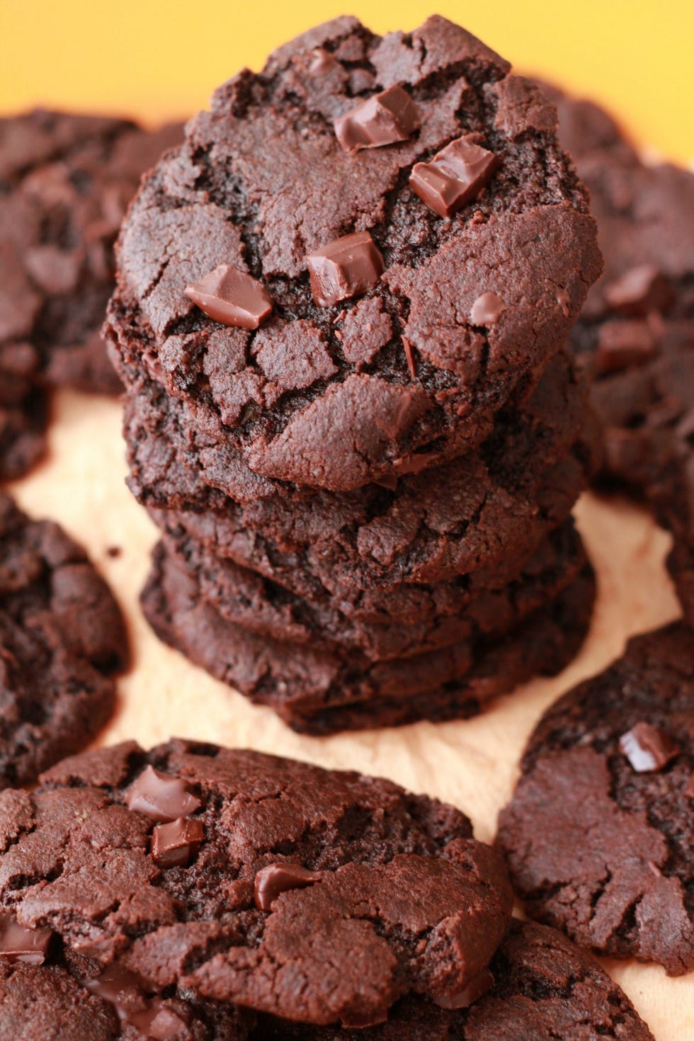 Food, Chocolate brownie, Chocolate, Dessert, Dish, Baking, Cuisine, Baked goods, Cookies and crackers, Cookie, 