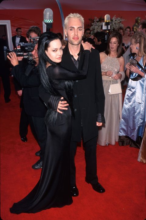 most scandalous oscars moments - angelina jolie and brother PDA, 2000