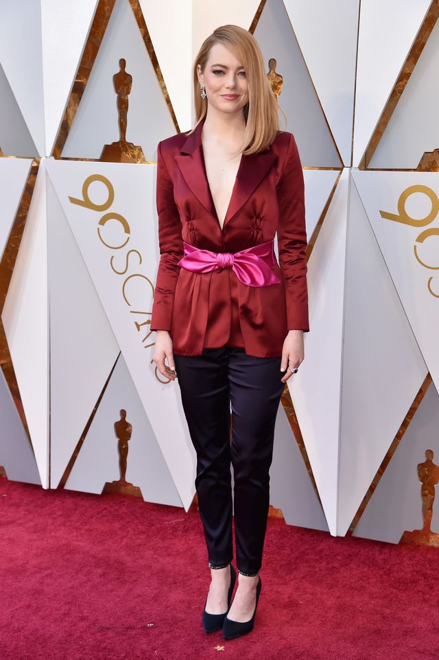 Emma Stone's Oscars Pantsuit Completely Stood Out on the Red Carpet