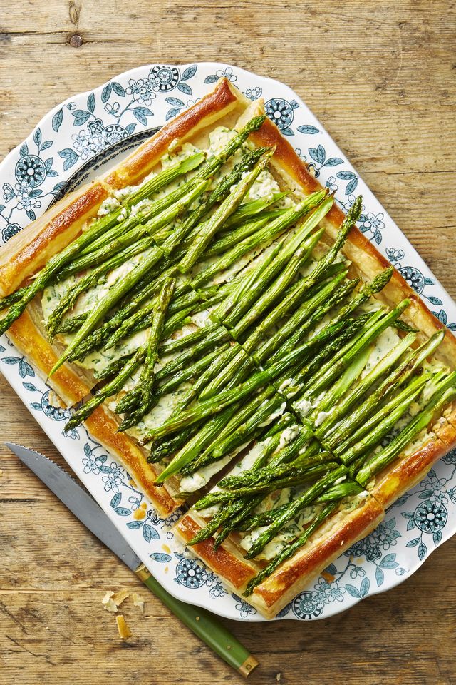 roasted asparagus and ricotta tart on puff pastry
