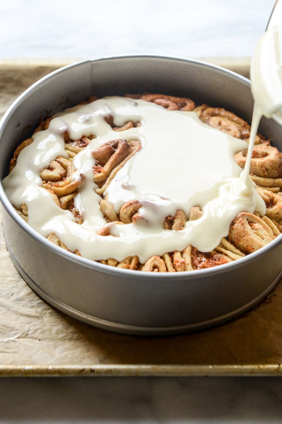 carrot cake cinnamon rolls